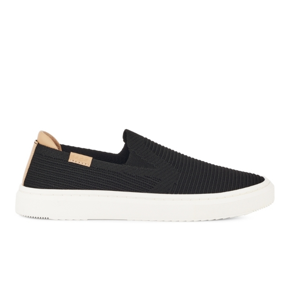 Ugg Women's Alameda Sammy Slip On in Black, Size 11